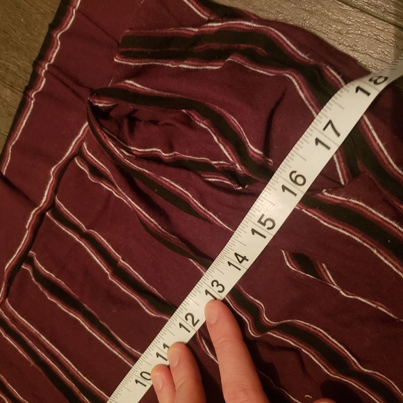 Maroon wide leg pants - Picture 5 of 5